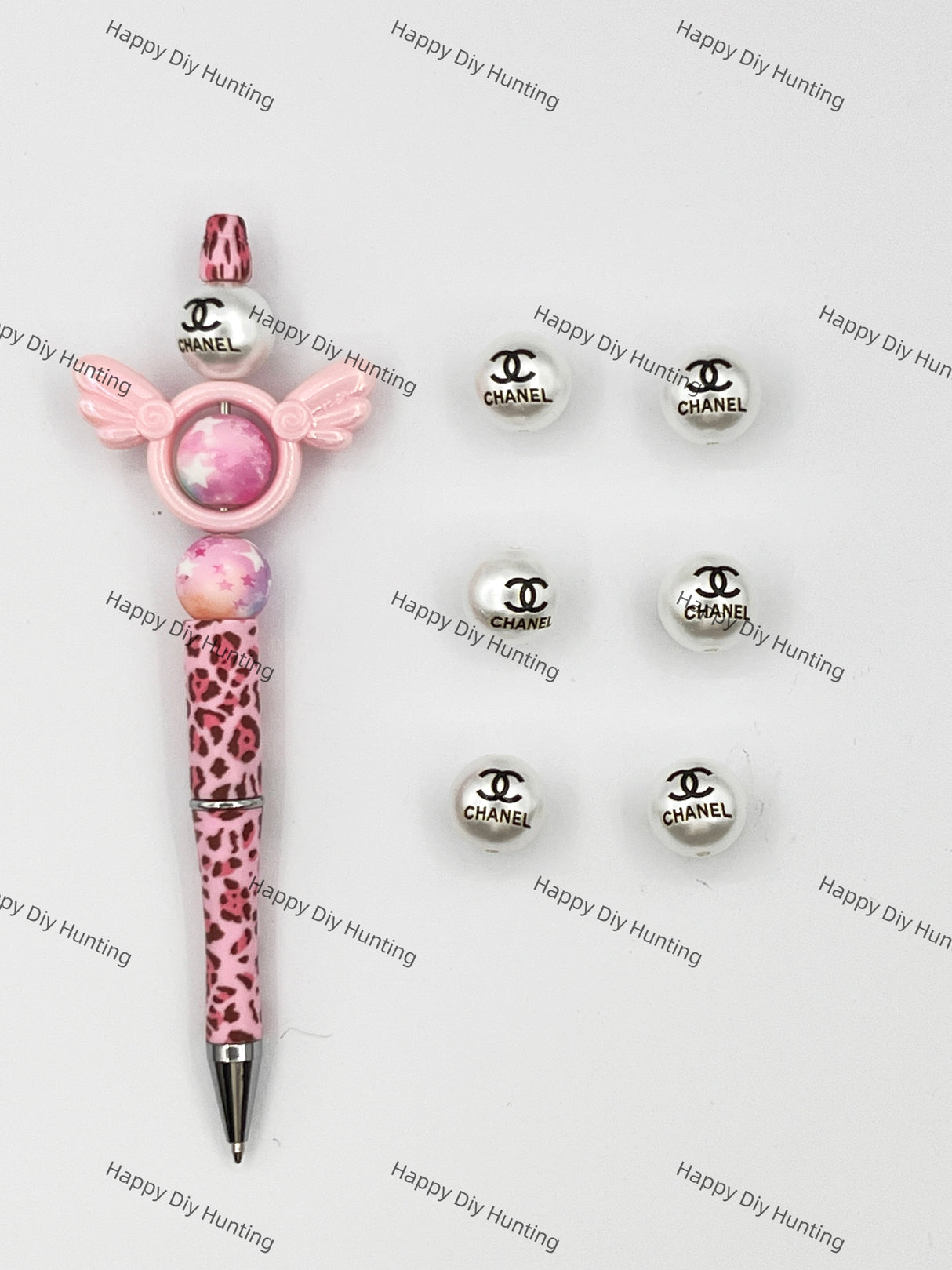 16mm, Pearly White CC Designer Acrylic Beads