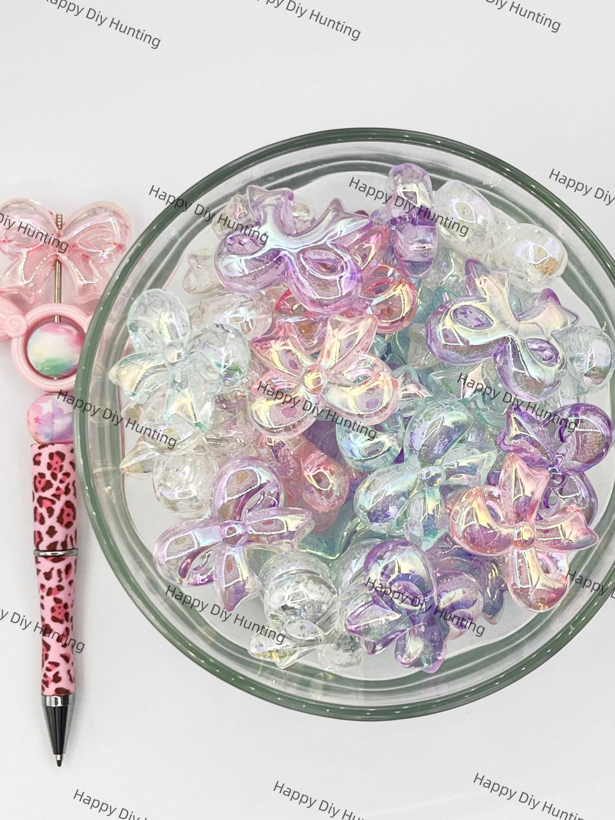 Bow Shape Acrylic Beads with Air Bubbles