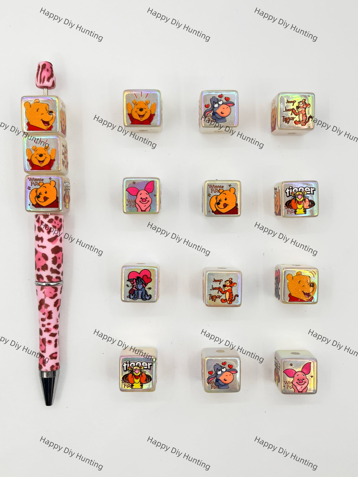 W1NNIE Bear Cube Acrylic Beads
