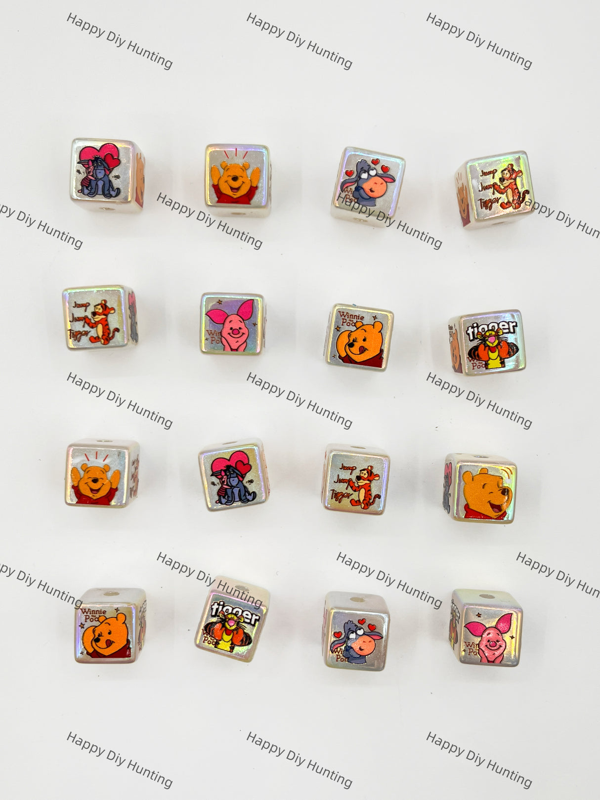W1NNIE Bear Cube Acrylic Beads