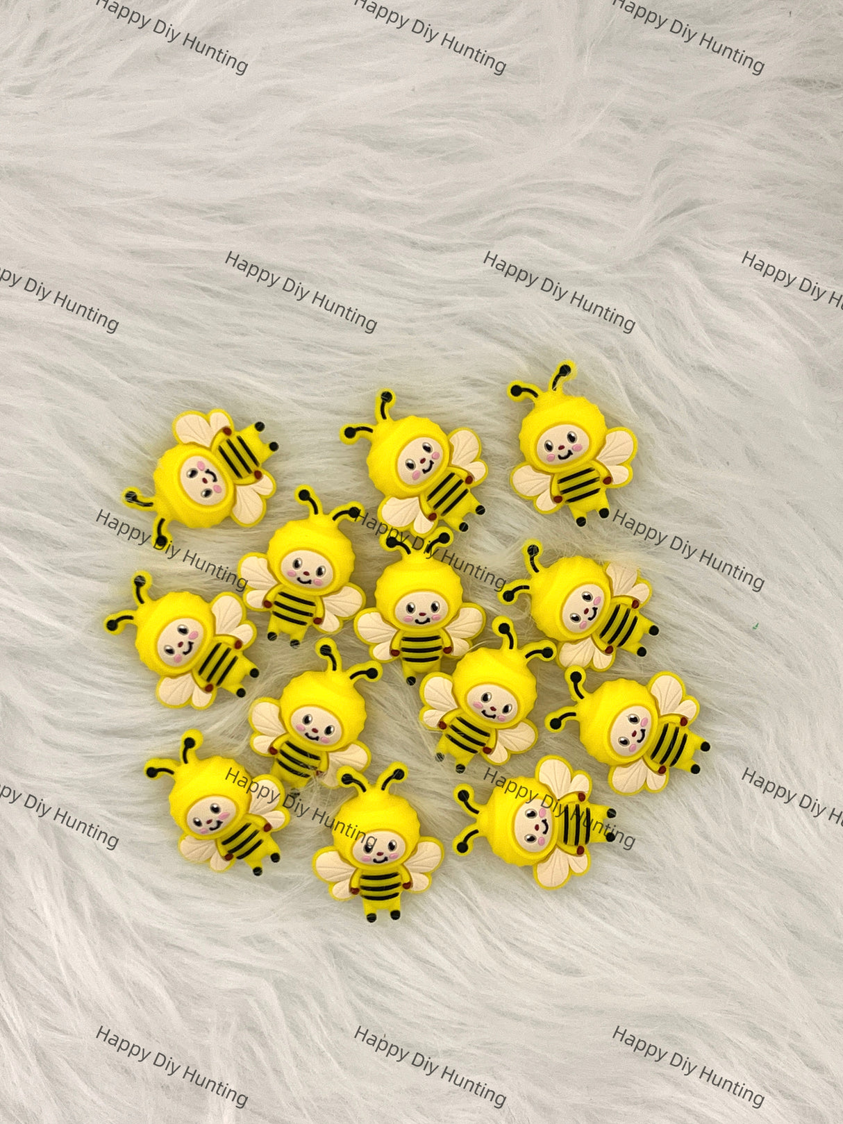 3D Lovely yellow bees Silicone Focal Beads