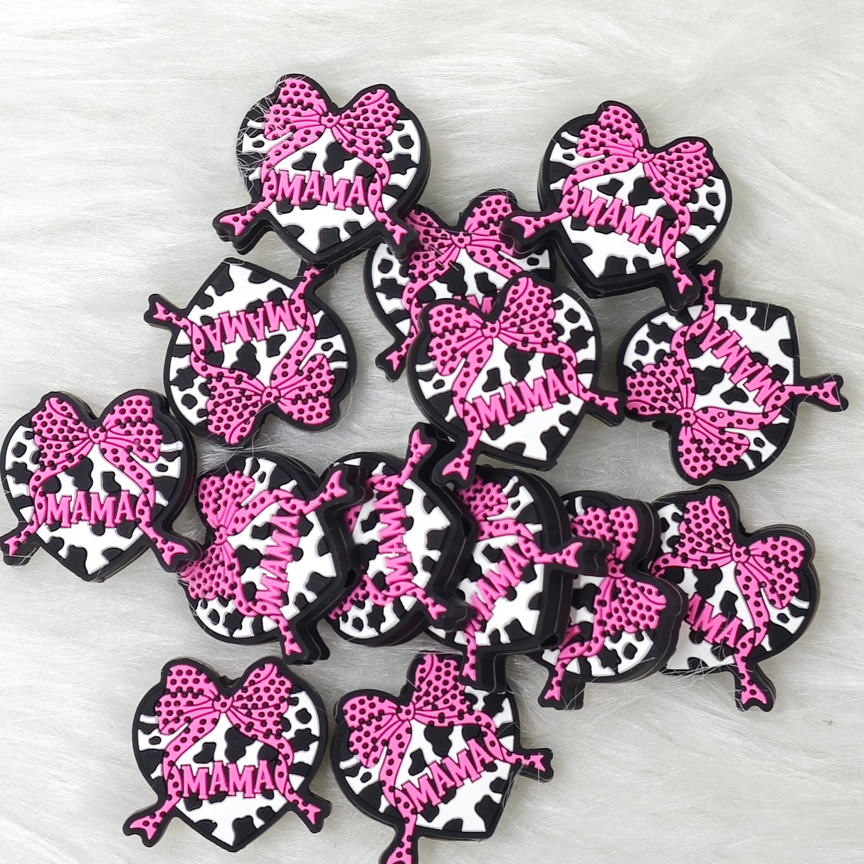Heart Shape Silicone Bead Love Mom Focal Beads Cow Printed Beads Bow Silicone Focal Beads for Wholesale