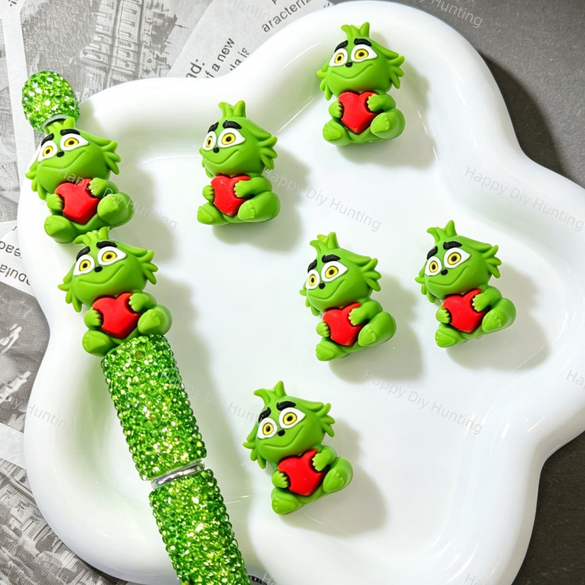 3D Heart Holding Green Figurine Silicone Focal Beads for custom beadable pen handmade DIY craft projects
