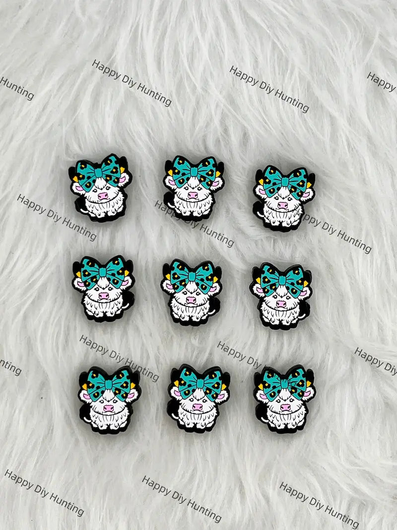 Big Bow Tie Cow Silicone Focal Beads for Farm Animal Beadable Pen