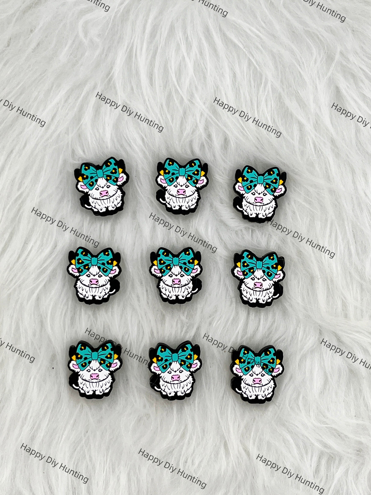 Big Bow Tie Cow Silicone Focal Beads