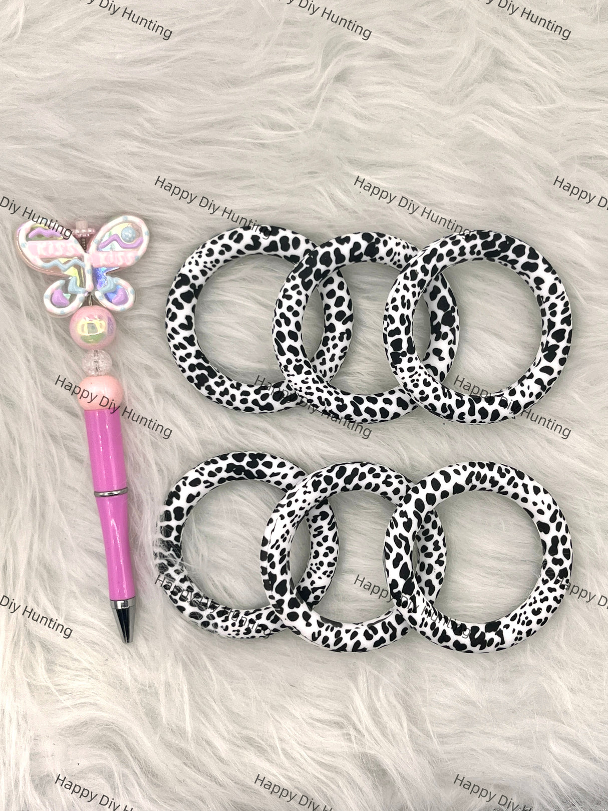 Black And White Beadable Silicone Ring Car Hanger Charm Loop