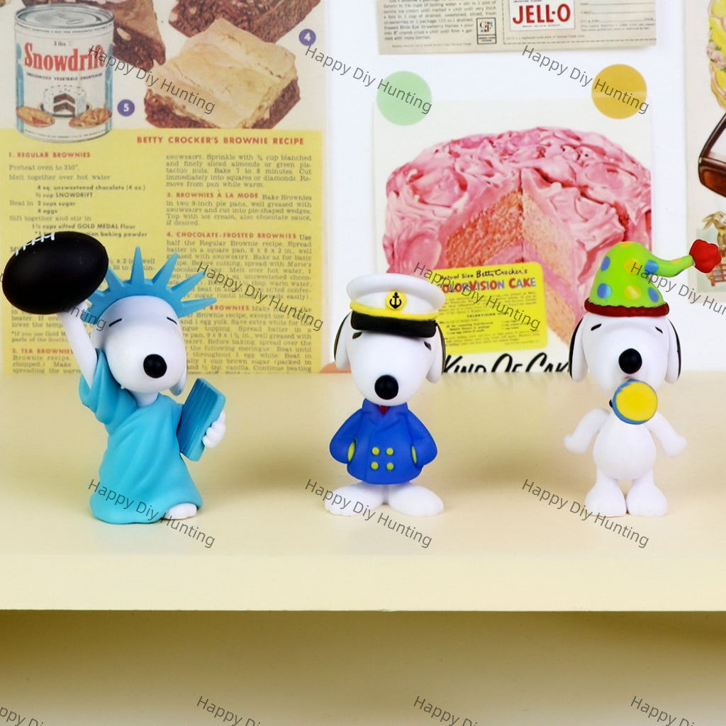 Charming Set Of Peanuts Characters Pen Topper