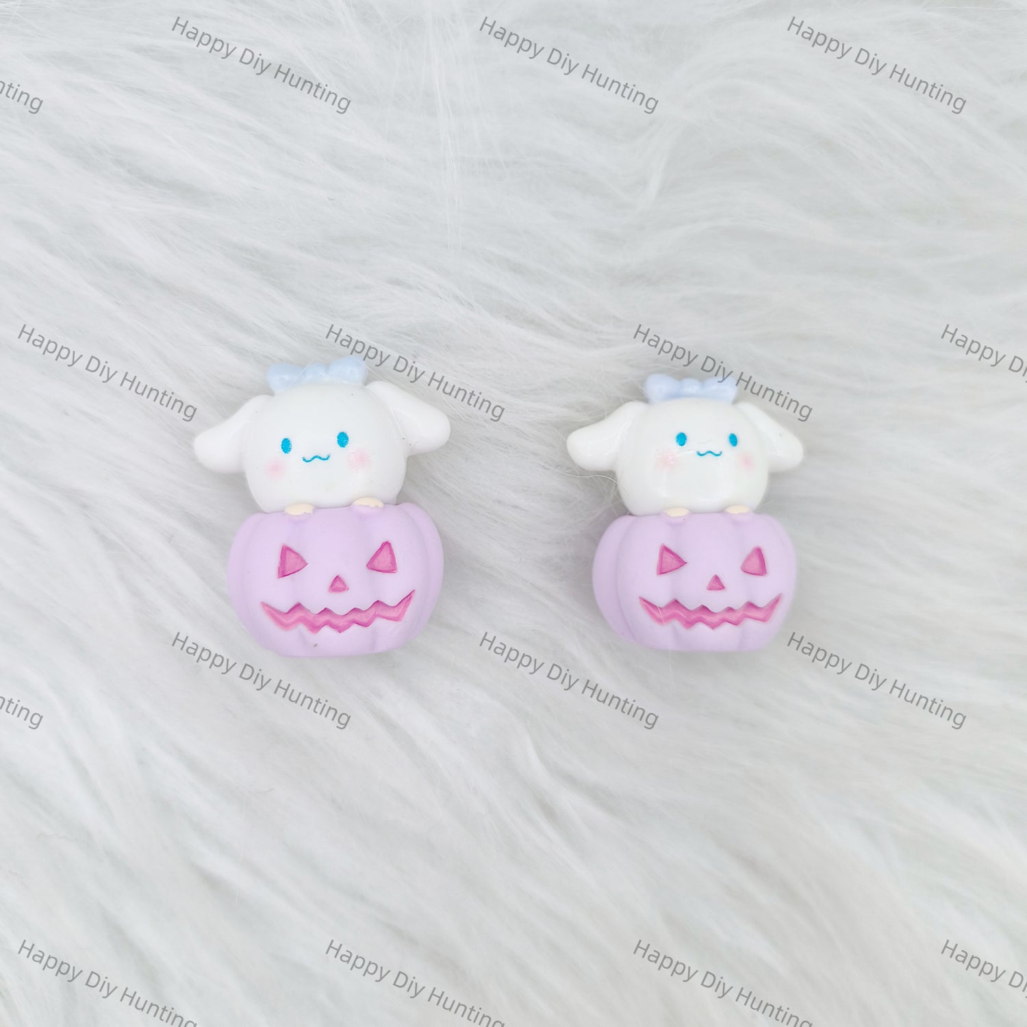 Cute Cinnamoroll And HK With Pumpkin Pen Topper