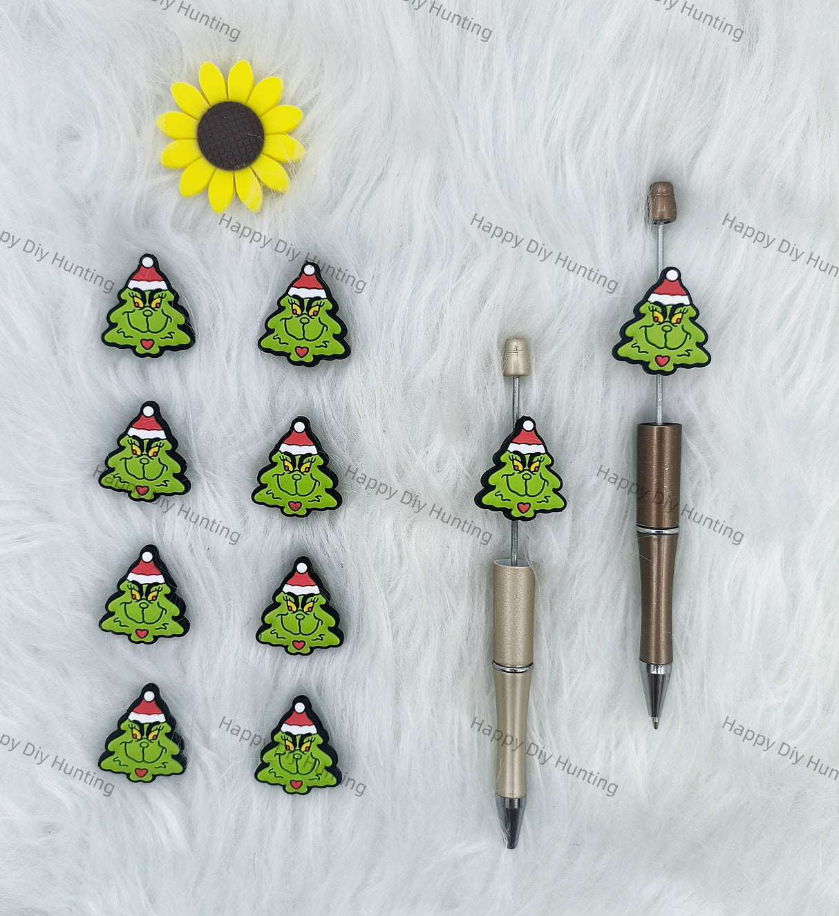 The Grinch in the shape of a Christmas tree Silicone Focal Beads Wholesale, silicone focal beads for pens