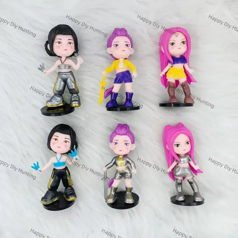 Trendy Urban Character Figurine Pen Topper for Kawaii Stationery & Beadable Pen Decor