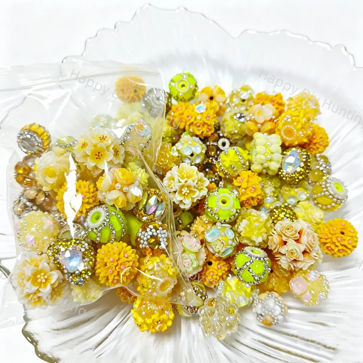 Wholesale Yellow Random Mixed Beads for DIY Beadable Pens1