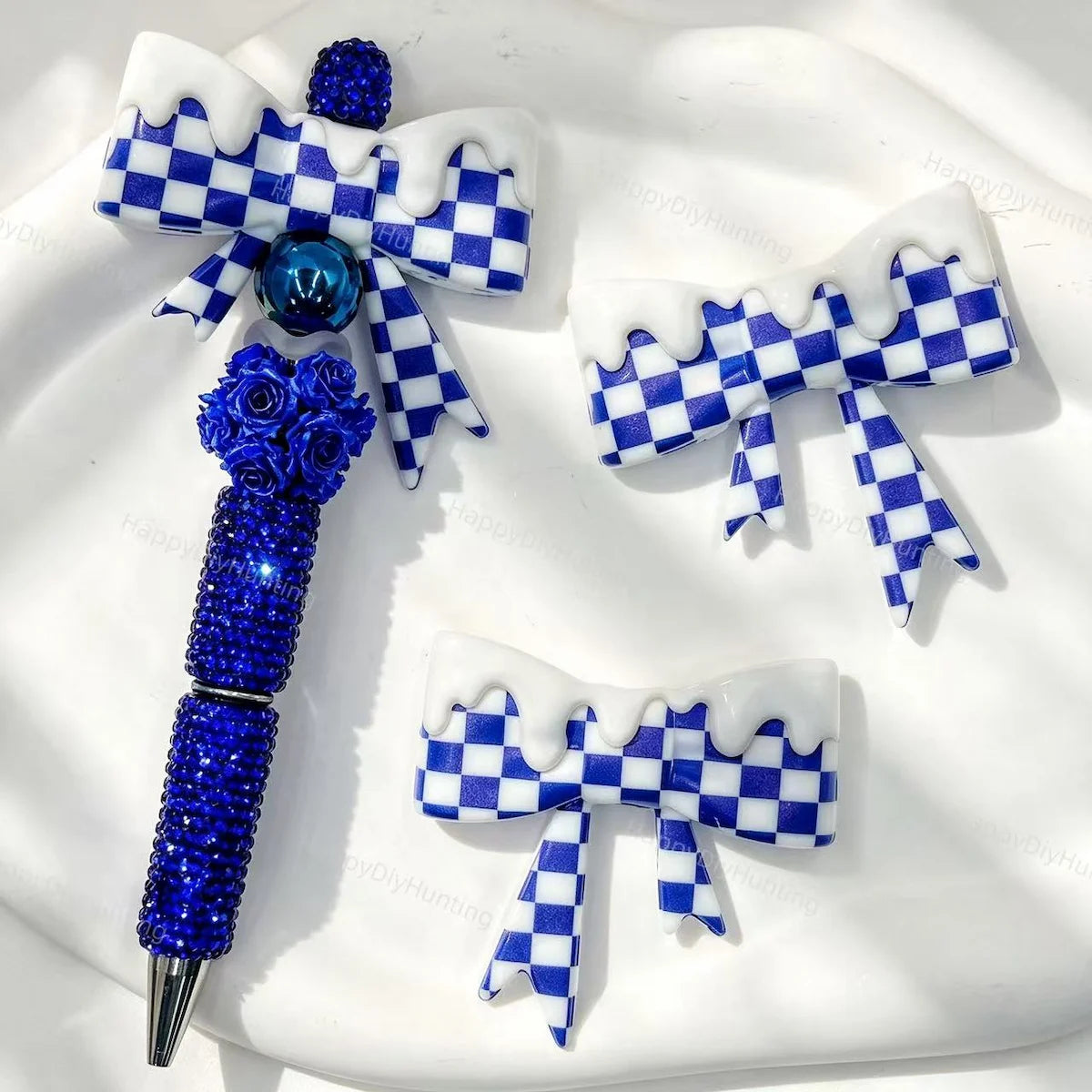 Blue white checkered melting drip bow silicone focal beads for DIY beadable pens