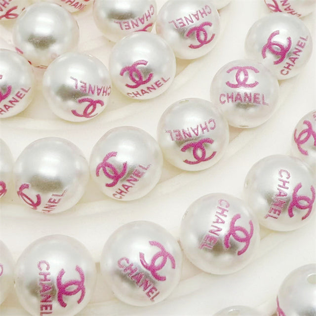 16mm white round acrylic beads with pink CC letter printing for diy beadable pens jewelry making