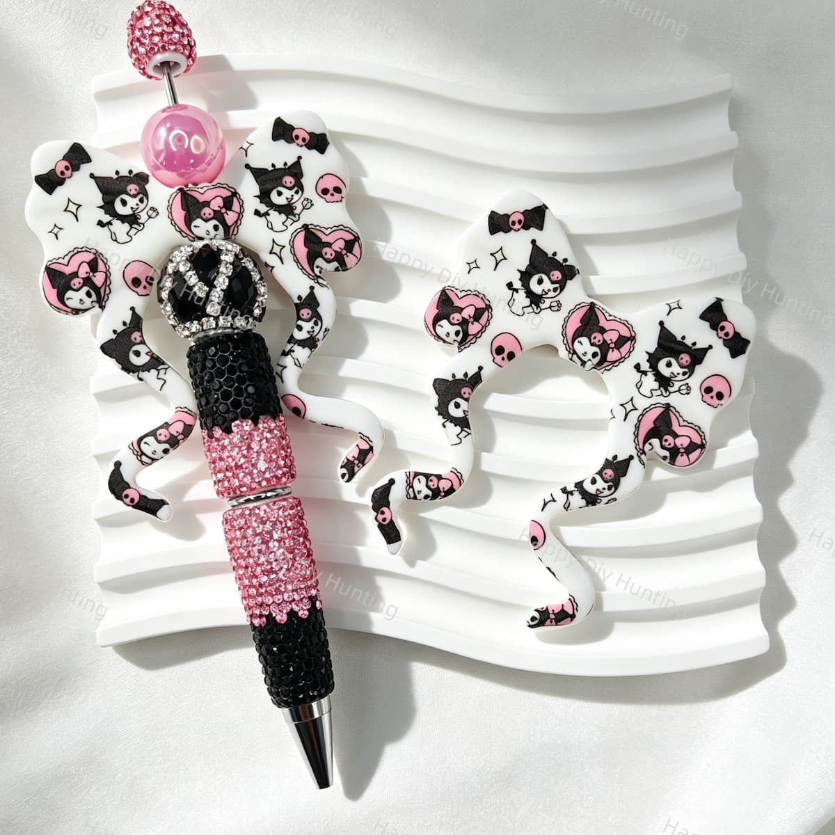 Pink‑Black Gothic‑Cartoon Print Bow Silicone Focal Beads, Fits Beadable Pens & DIY Craft Projects