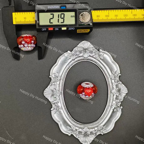 Red shiny flower rhinestone acrylic bead for custom beaded pen charms