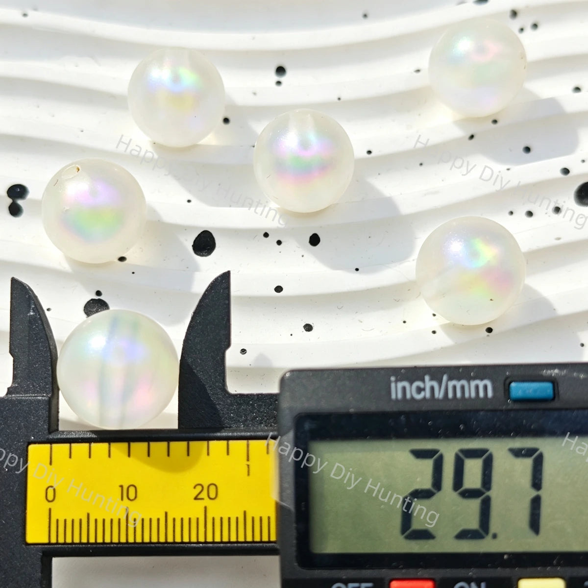 30mm White UV Finish Frosted Cat Eye Round Acrylic Beads  for DIY Beadable Pens & Jewelry