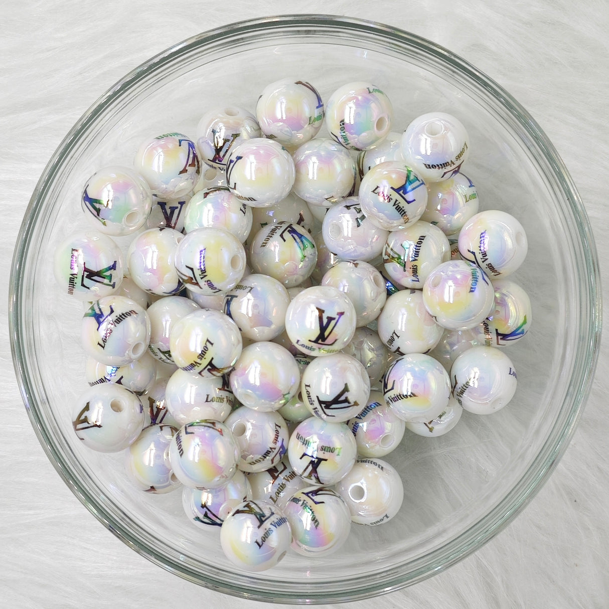 16mm, Designer V**L  Round Acrylic Beads,White