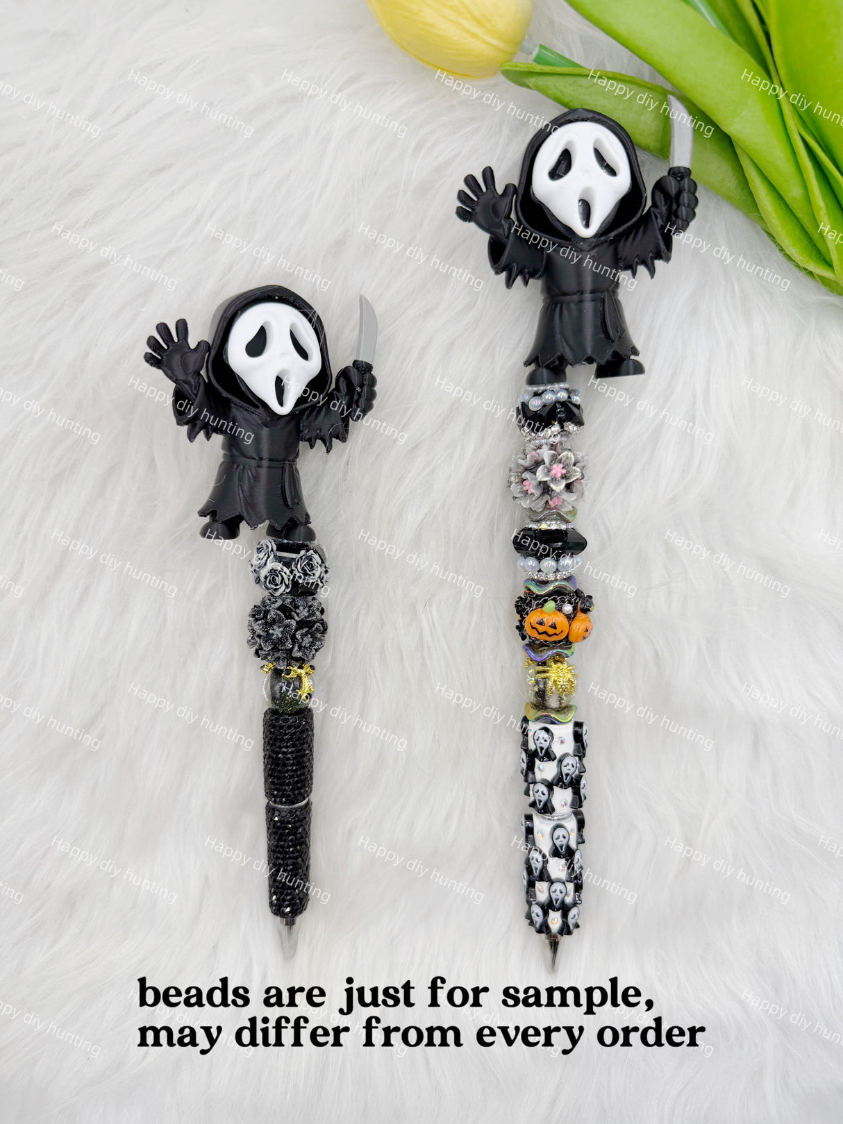 Black_Ghost_Face_with_Knife_3D_Printed_Pen_Topper-pen-decoration-display
