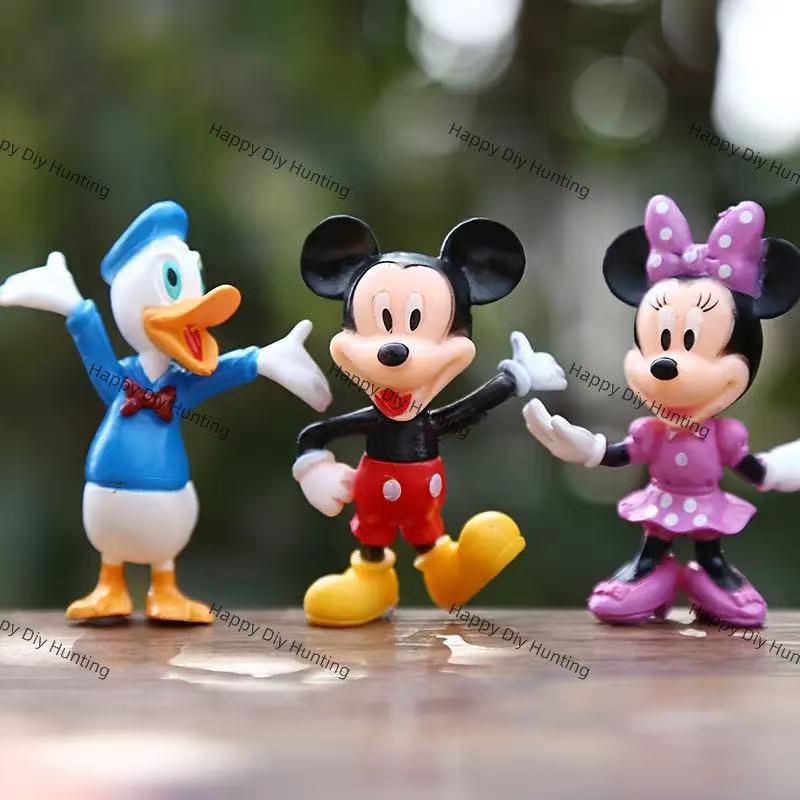 Boy Mouse And His Friends Pen Topper