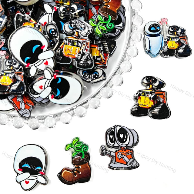Acrylic focal beads featuring a cute cartoon robot print design. Lightweight, colorful, and durable, perfect for beadable pens, keychains, and handmade crafts.