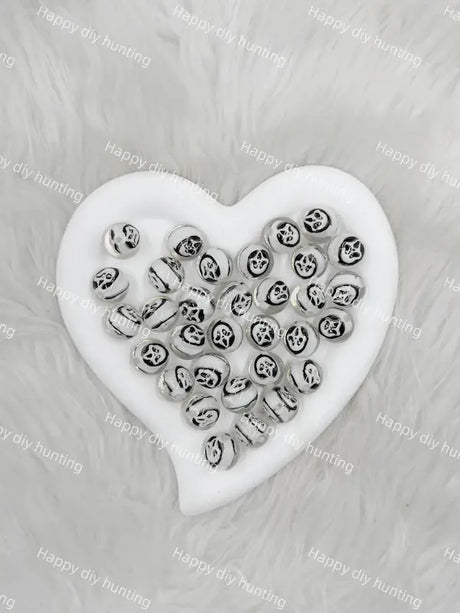 Dark Horror Mask Shaped Acrylic Beads for DIY Bead Accessories & Jewelry Craft