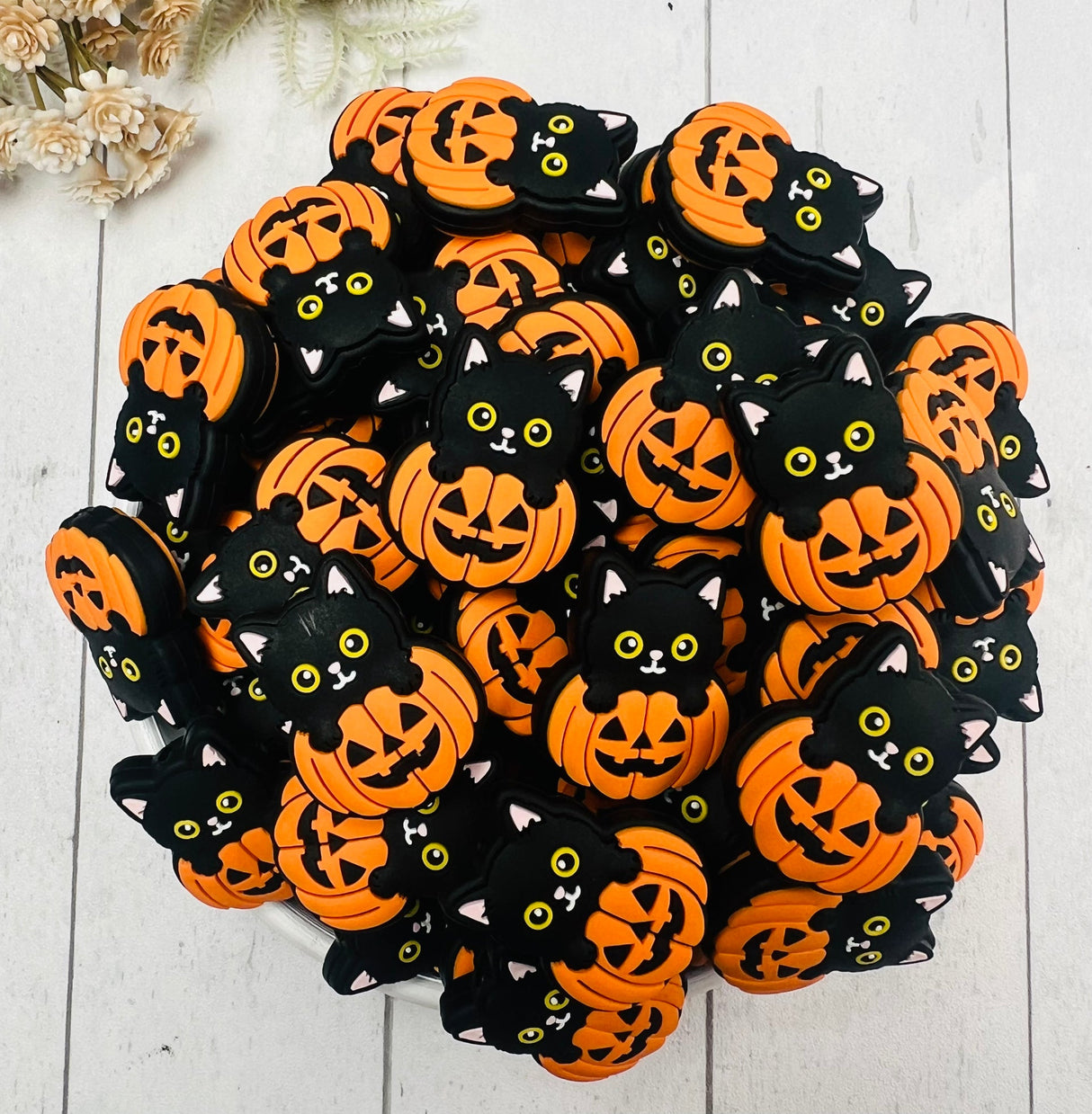 Halloween Black Cat with Pumpkins Silicone Focal Beads