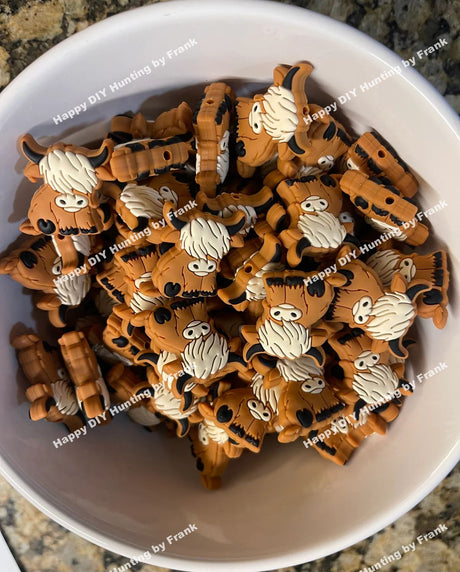 Highland Cow Silicone Focal Beads Wholesale (dark)