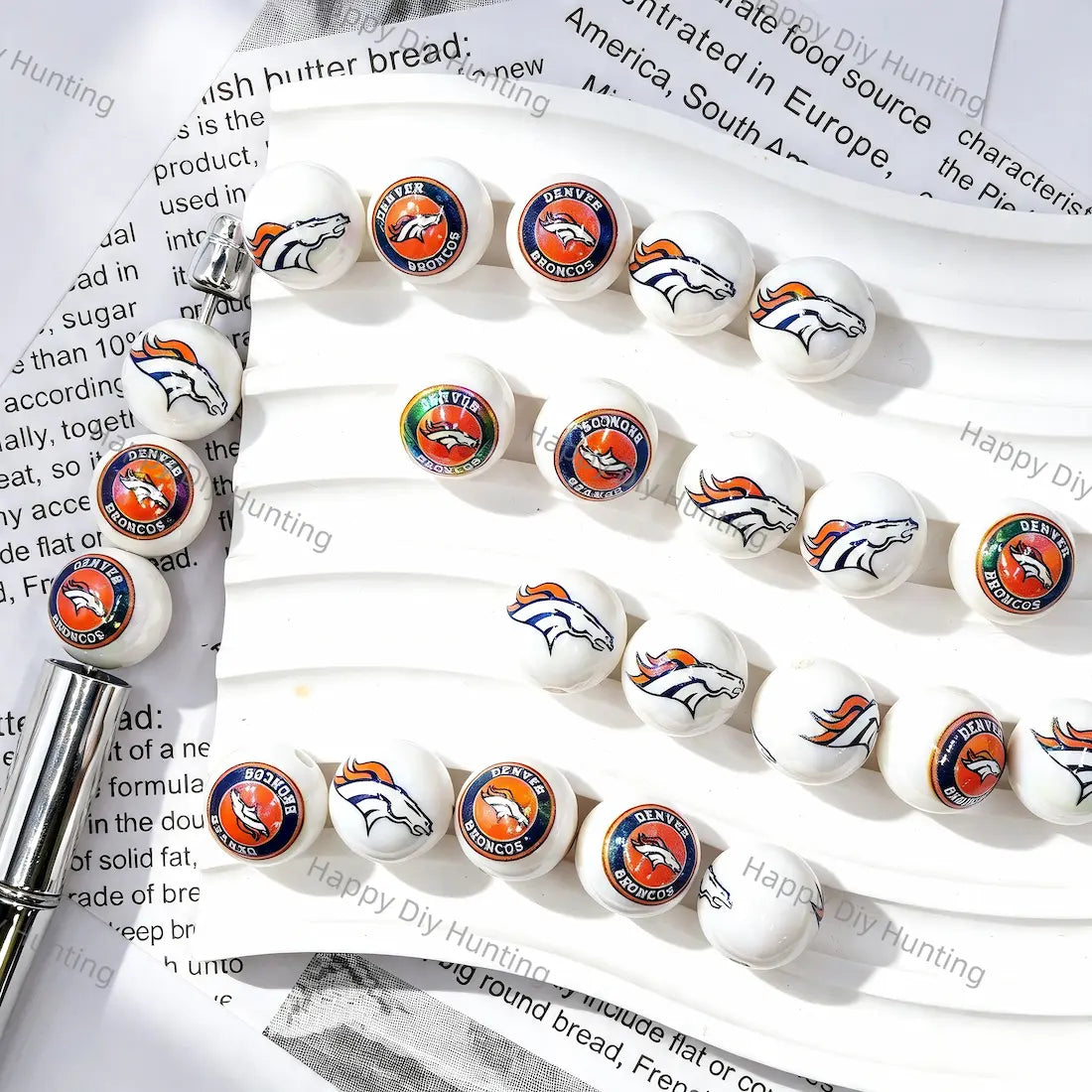 Glossy White Horse Head Football Graphic Print Large Hole Acrylic Beads For DIY Beadable Pen Craft Wholesale