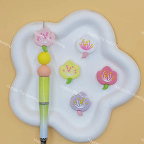 Multi-color simple blossom flower silicone focal beads for custom beaded pen making