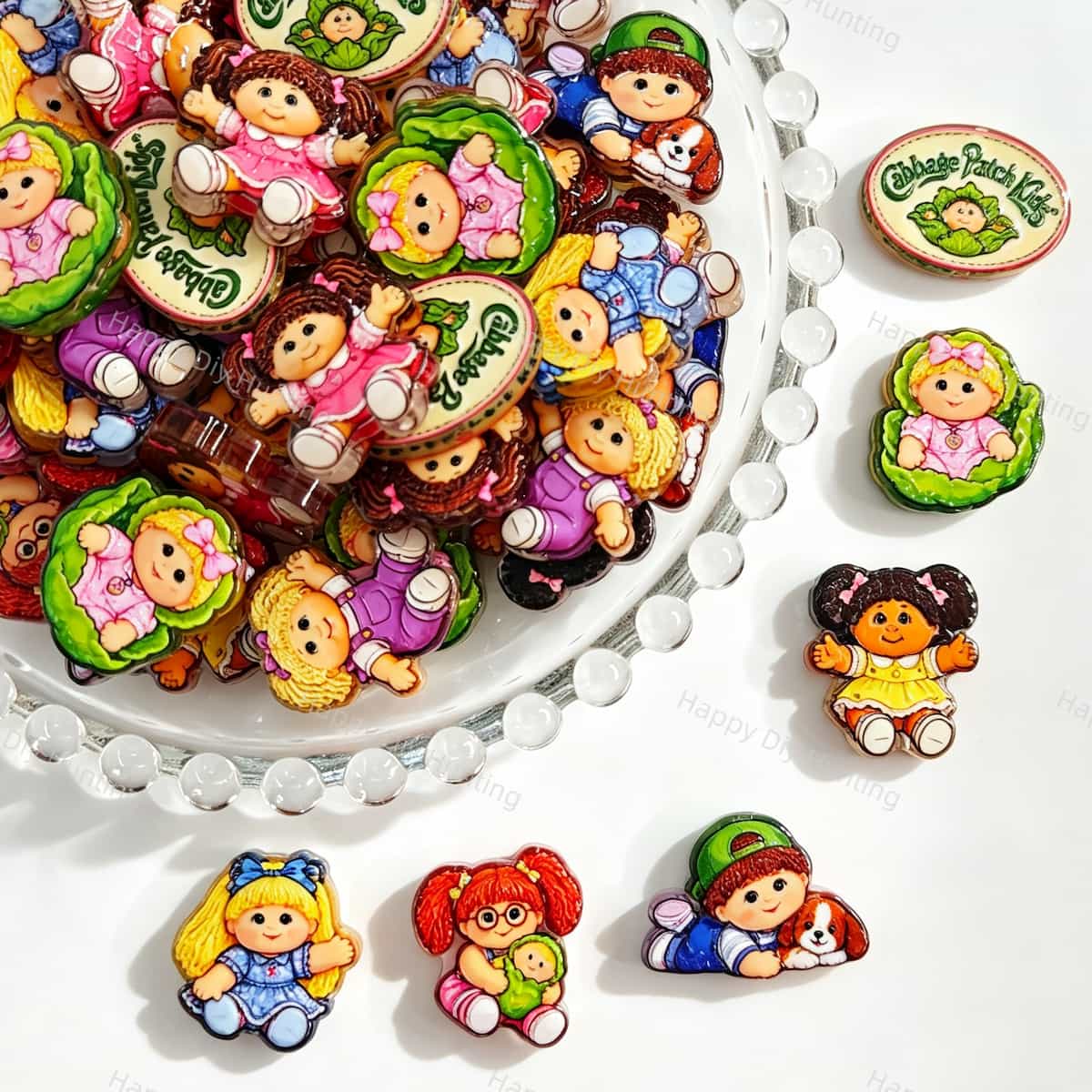 Acrylic focal beads featuring a vintage cartoon doll print design. Lightweight, colorful, and durable, perfect for beadable pens, keychains, and handmade crafts.