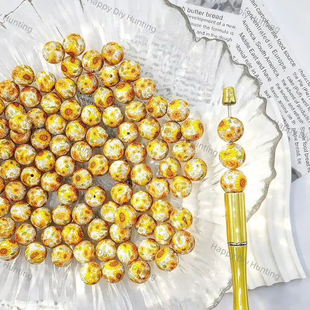 Warm yellow base full daisy print round silicone beads for diy handmade beadable pens wholesale craft accessories