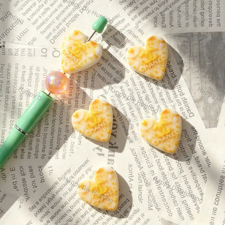 Yellow White Marble Swirl Heart Silicone Focal Beads, large hole decorative beads for DIY beadable pen, 