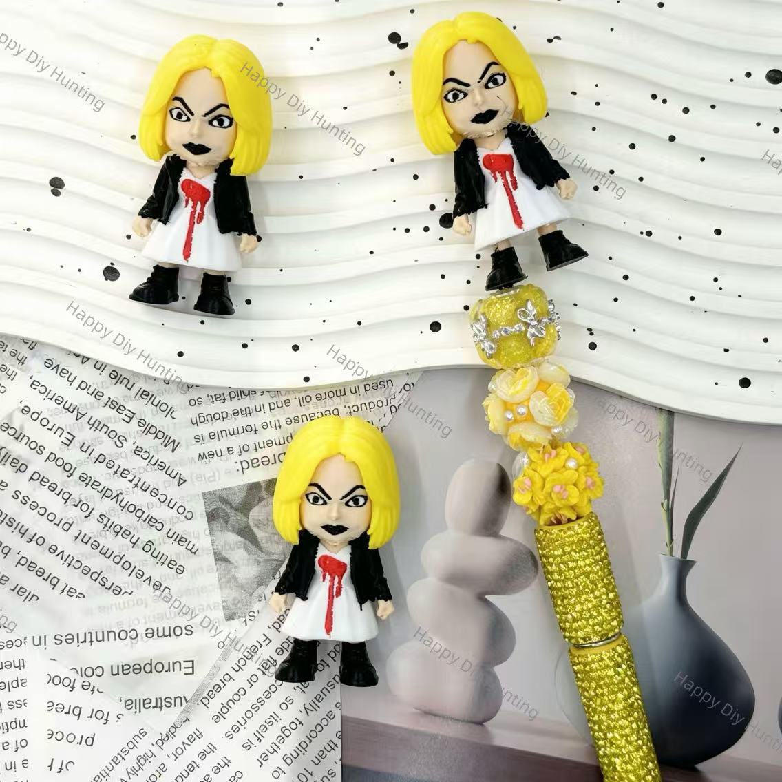 blonde horror lady character no hole pen toppers spooky movie theme for diy beadable pen making