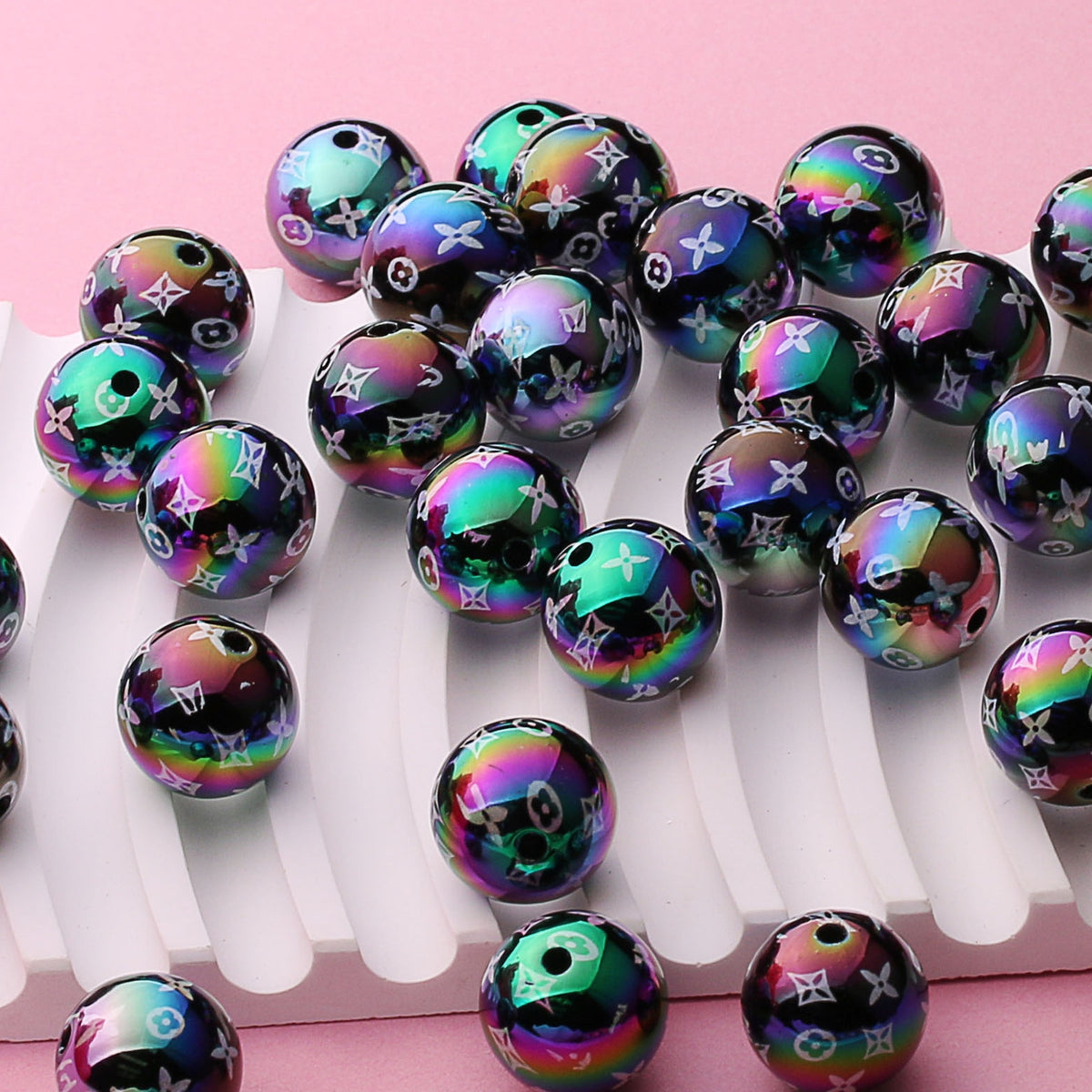 16mm L*V Black Acrylic Round Beads