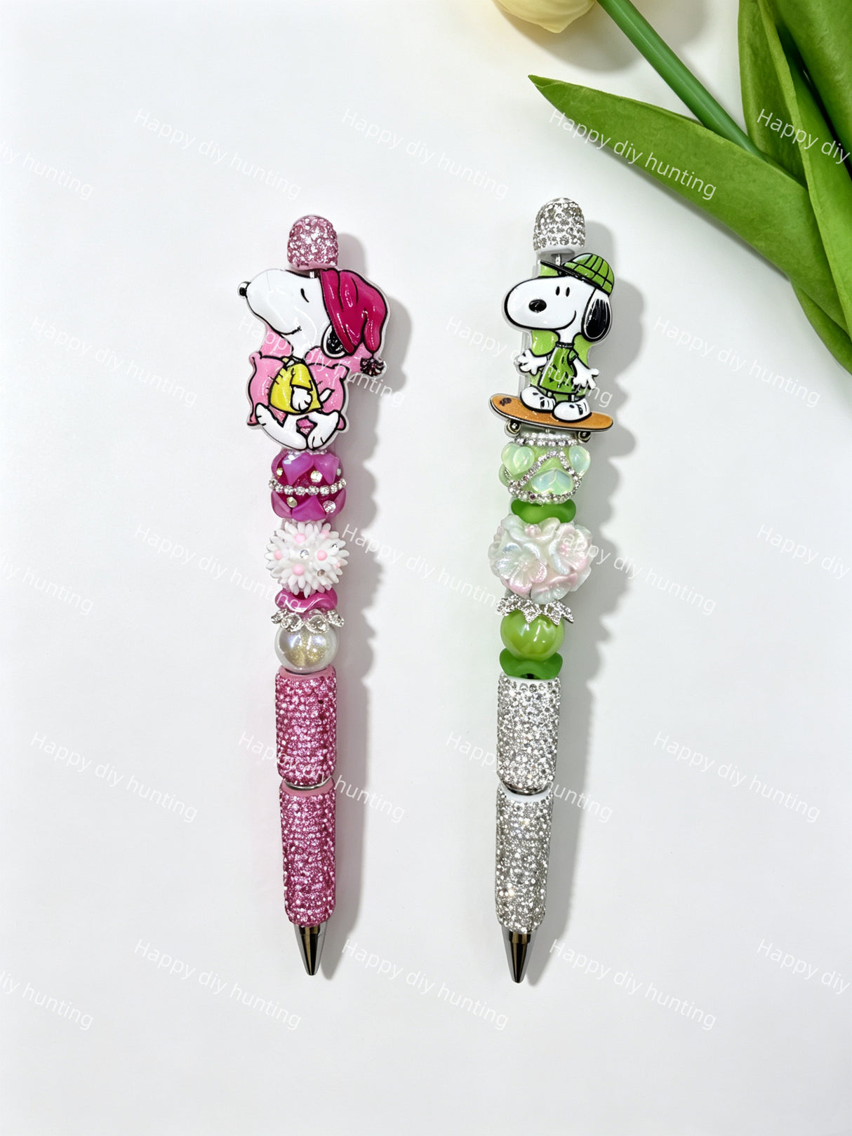Textured Snoopy Acrylic Beads